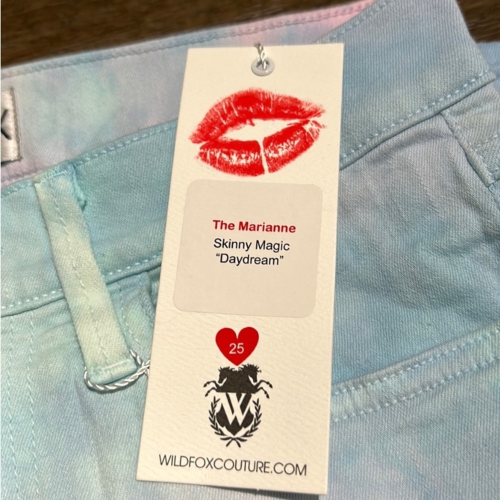Wildfox Marianne Daydream Mid Rise Skinny Jeans Sz 25  MSRP: $110 HP 9/25! NWT - Picture 4 of 7